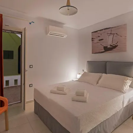 Apartament Benvenuto Houses *